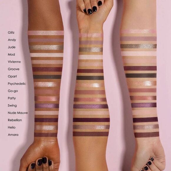 Natasha Denona Retro Eyeshadow Palette - Picture 3 of 7